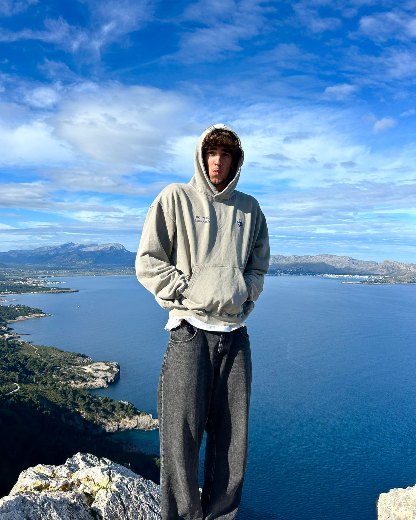 Hoodie Esencial Squalo 2