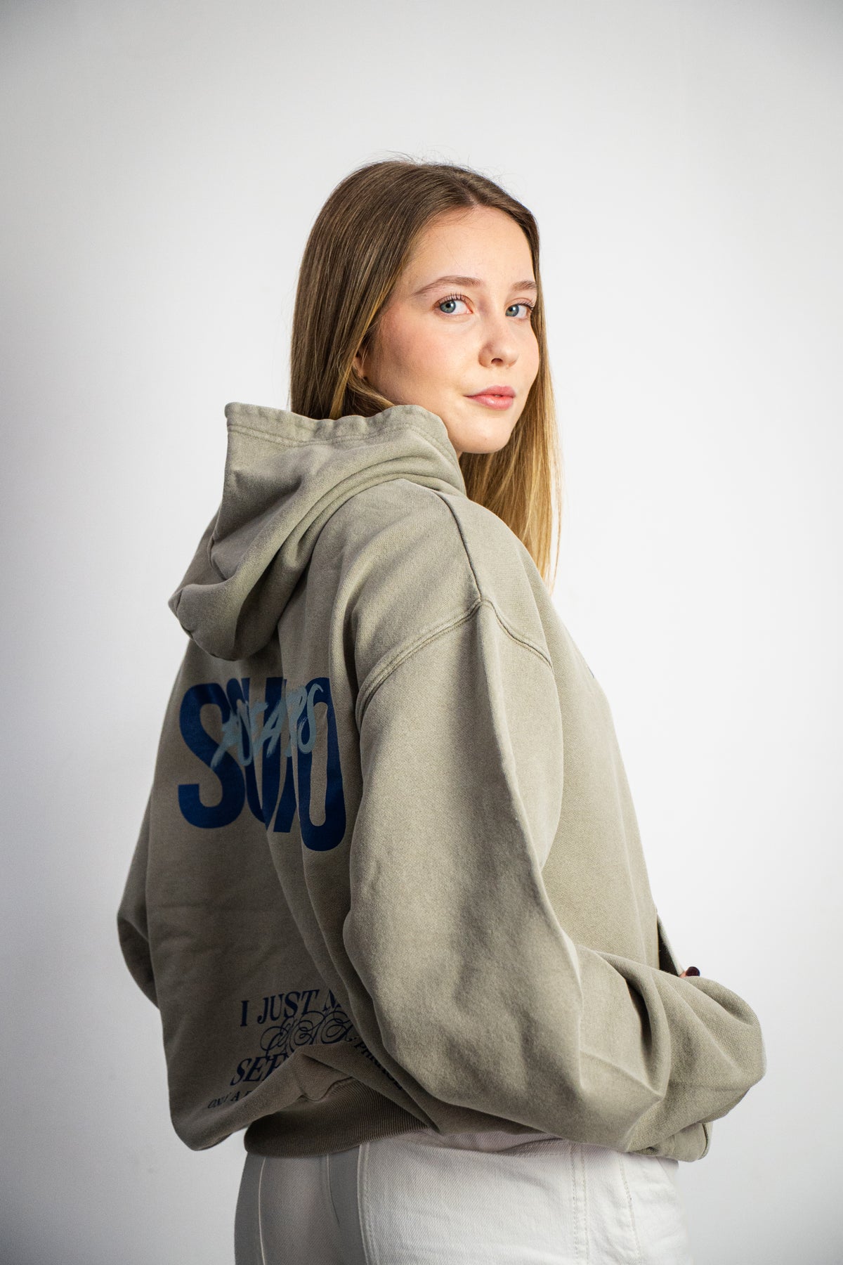 Hoodie Esencial Squalo 2